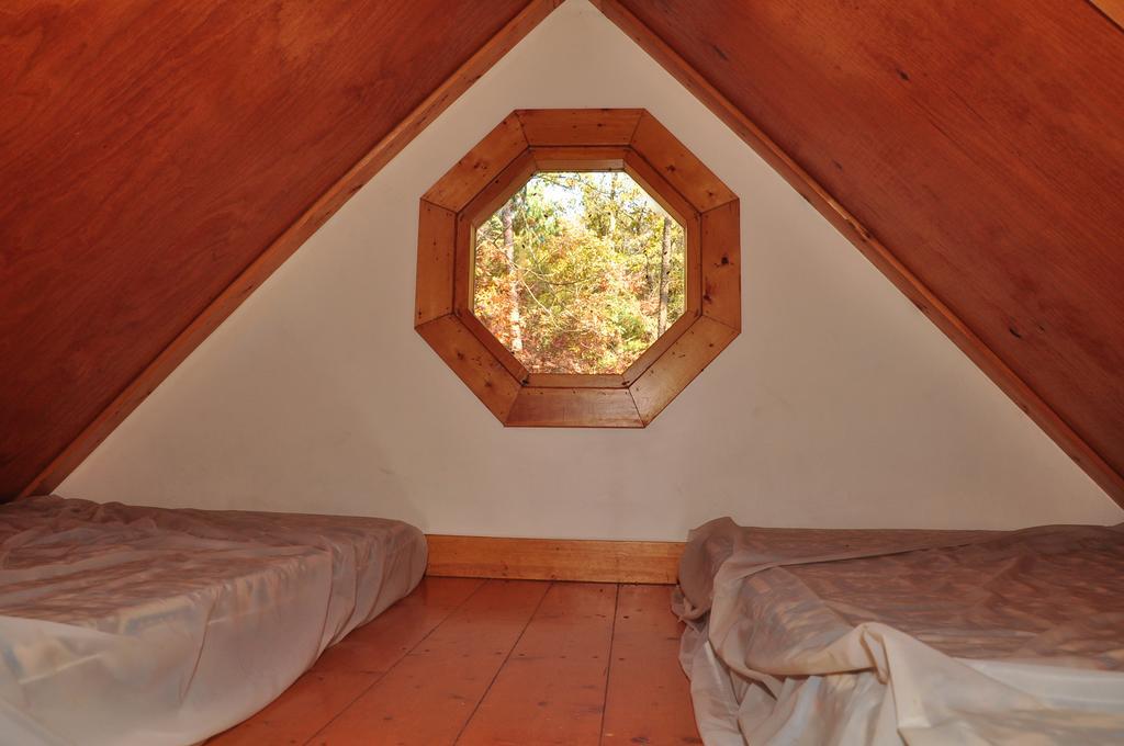 Arrowhead Camping Resort Loft Cabin 22 Douglas Center Exterior photo